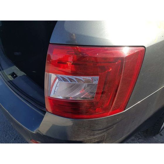Piloto Trasero Derecho Para Skoda Octavia Combi
