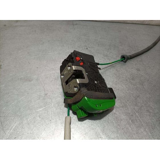 Cerradura Puerta Trasera Derecha Para Hyundai I40