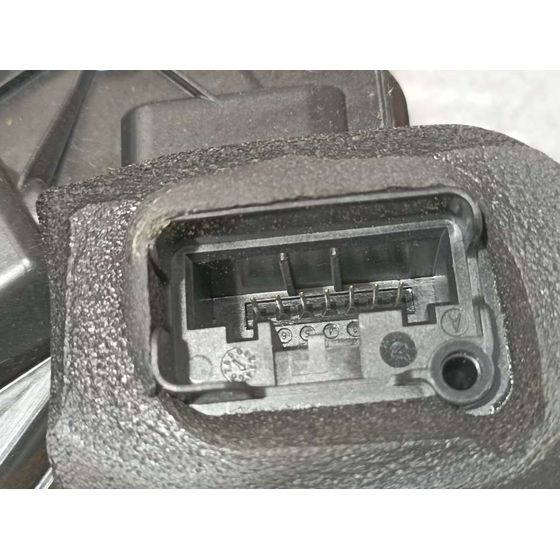 Cerradura Puerta Trasera Izquierda Para Volkswagen Polo