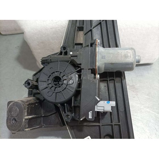 Elevalunas Trasero Derecho Para Peugeot 2008