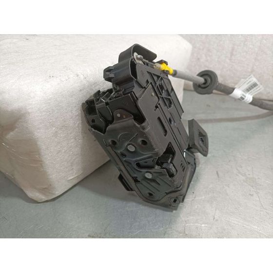 Cerradura Puerta Delantera Derecha para Audi A3 Sedan