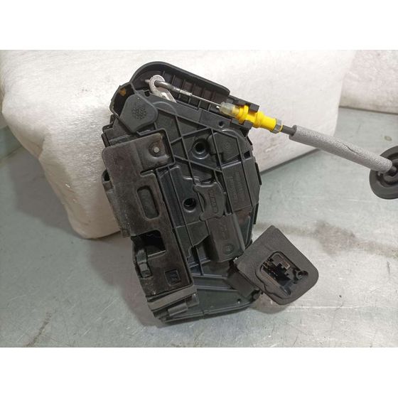 Cerradura Puerta Delantera Derecha para Audi A3 Sedan