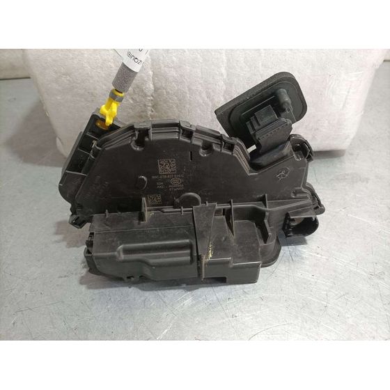 Cerradura Puerta Delantera Izquierda Para Audi A3 Sedan