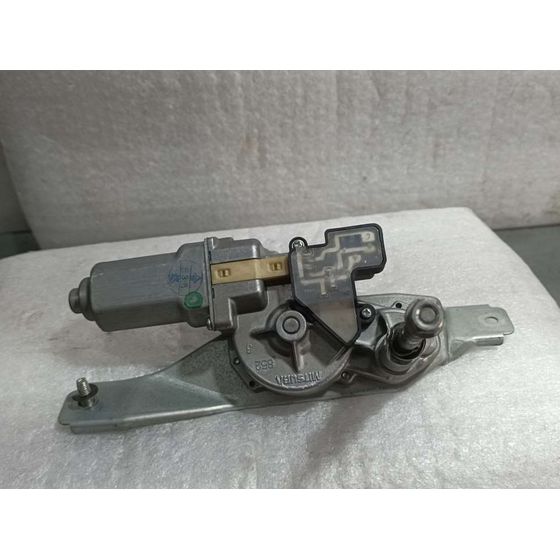 Motor Limpia Trasero Para Mazda 2 Lim.