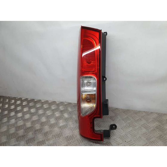 Piloto Trasero Izquierdo Para Mercedes Citan Furgon