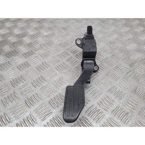 Potenciometro Pedal para Toyota Yaris