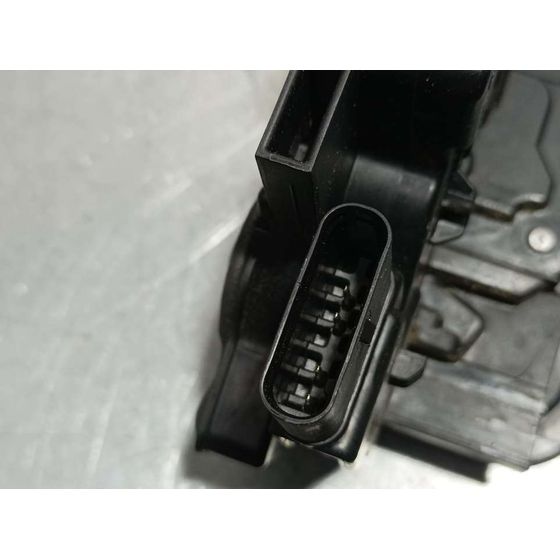 Cerradura Puerta Delantera Derecha Para Mercedes Clase B