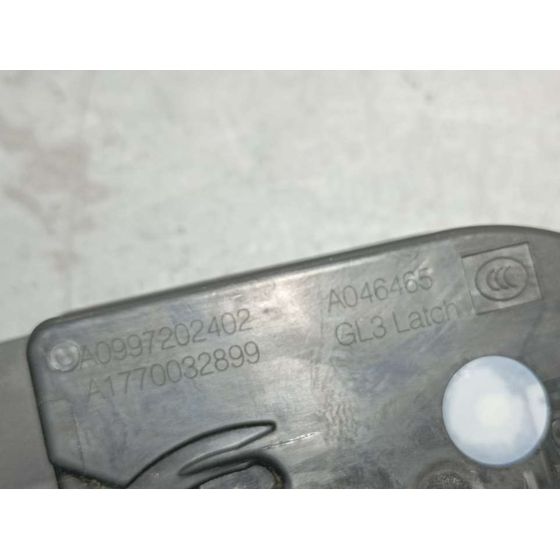 Cerradura Puerta Delantera Derecha Para Mercedes Clase B