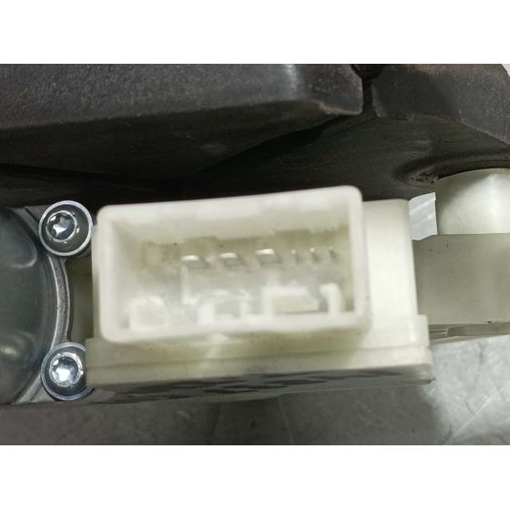 Elevalunas Trasero Derecho Para Volkswagen Golf Vii Lim.