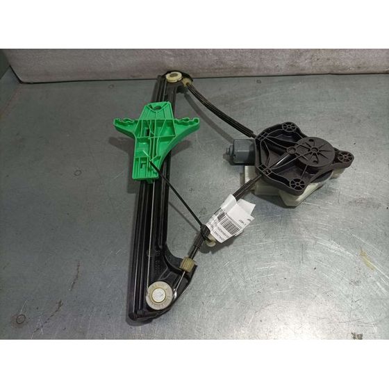 Elevalunas Trasero Derecho Para Volkswagen Golf Vii Lim.