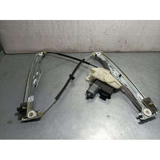 Elevalunas Delantero Derecho para Citroen C4 Cactus