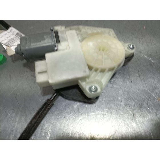 Elevalunas Trasero Izquierdo Para Volkswagen Golf Vii Lim.