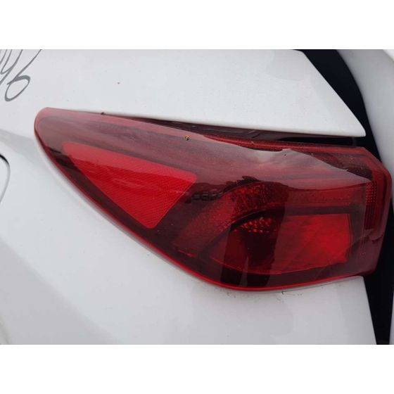 Piloto Trasero Izquierdo Para Hyundai Kona