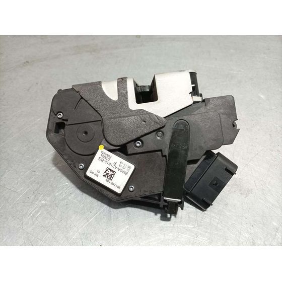 Cerradura Puerta Delantera Derecha Para Ford Focus Lim.