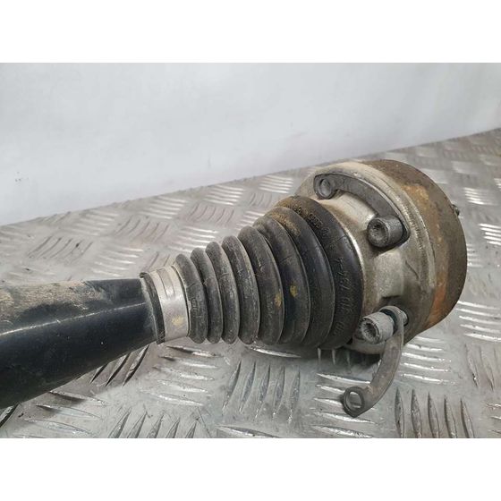Transmision Delantera Derecha Para Volkswagen Polo