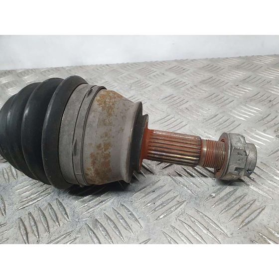 Transmision Delantera Izquierda Para Opel Corsa D