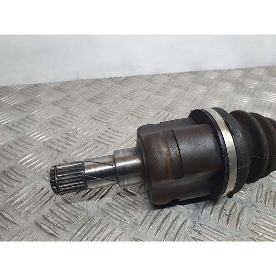 Transmision Delantera Izquierda Para Opel Corsa D