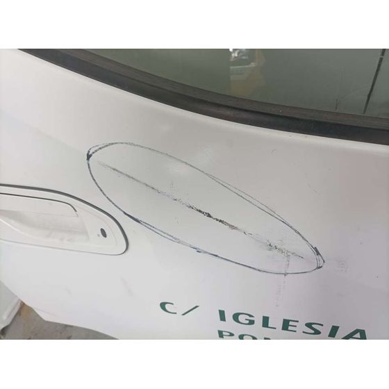 Puerta Delantera Derecha para Nissan Nv 200 (M20)