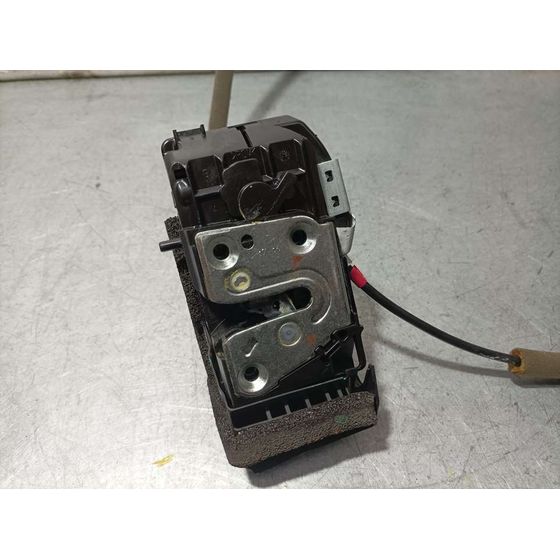 Cerradura Puerta Trasera Izquierda Para Renault Kadjar