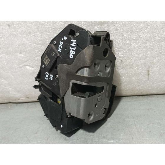 Cerradura Puerta Delantera Derecha Para Ford Fiesta