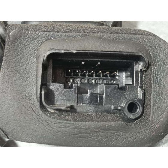 Cerradura Puerta Delantera Izquierda Para Volkswagen Polo