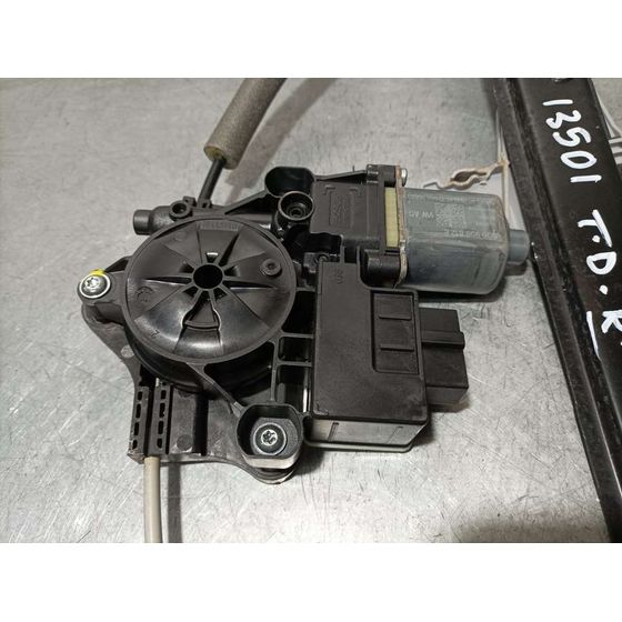 Elevalunas Trasero Derecho Para Skoda Superb