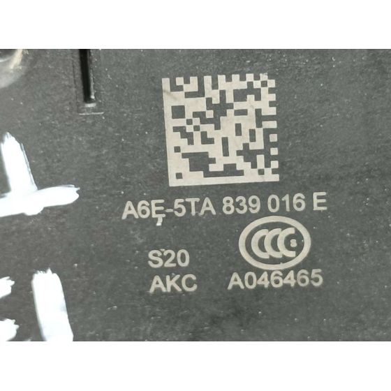 Cerradura Puerta Trasera Derecha Para Skoda Superb