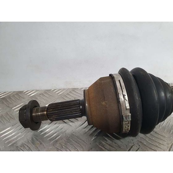 Transmision Delantera Derecha Para Ford Focus Berlina