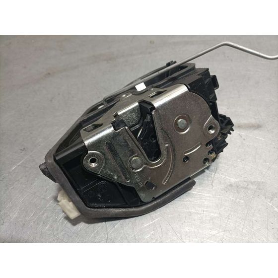 Cerradura Puerta Delantera Izquierda Para Bmw Serie 3 Lim.