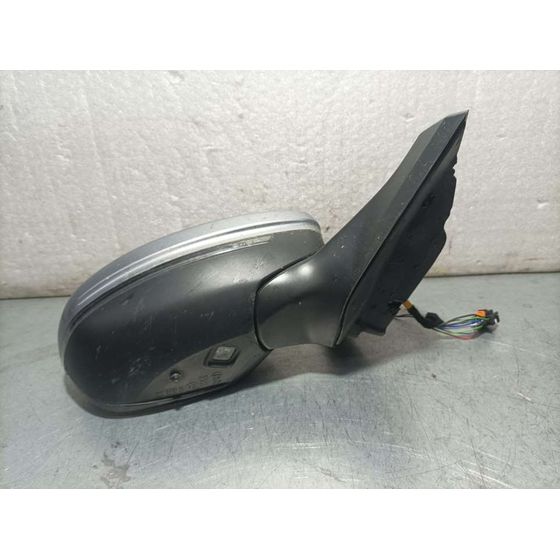 Retrovisor Derecho Para Peugeot 2008