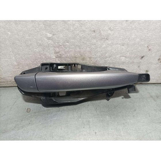 Maneta Exterior Delantera Derecha Para Peugeot 2008