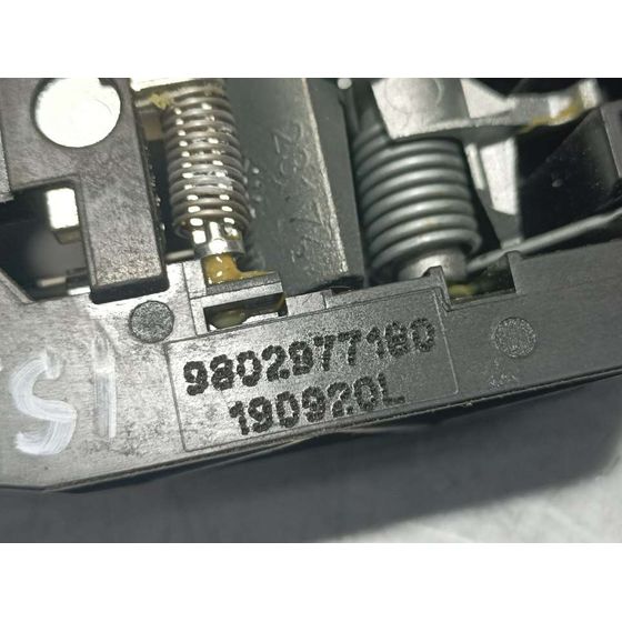 Maneta Exterior Delantera Derecha Para Peugeot 2008