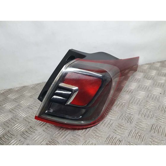 Piloto Trasero Derecho Para Opel Crossland X