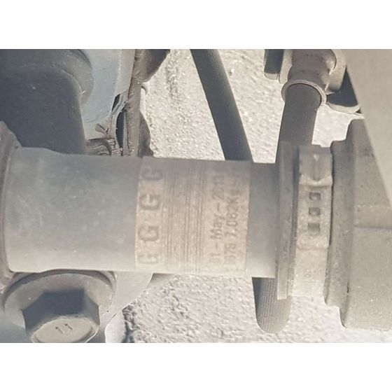 Transmision Delantera Izquierda Para Toyota Auris
