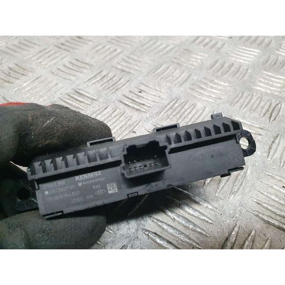 Mando Multifuncion Para Renault Clio V