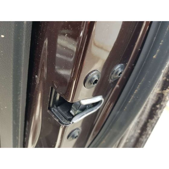 Cerradura Puerta Delantera Derecha Para Opel Mokka