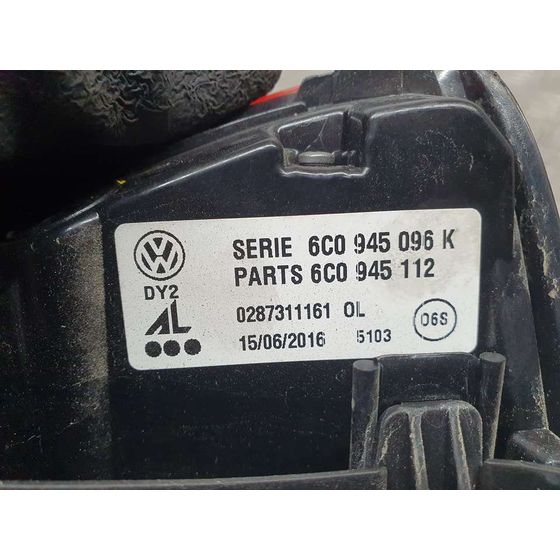 Piloto Trasero Derecho Para Volkswagen Polo