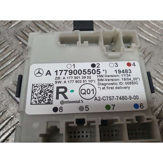 Modulo Electronico Para Mercedes Clase Cla Coupe