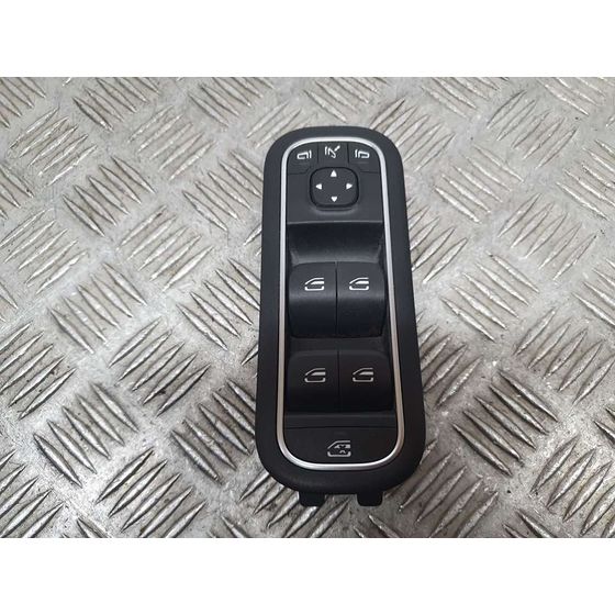 Mando Elevalunas Delantero Izquierdo Para Mercedes Clase Cla Coupe