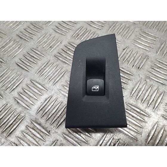 Mando Elevalunas Delantero Derecho Para Bmw Serie 1 Lim.