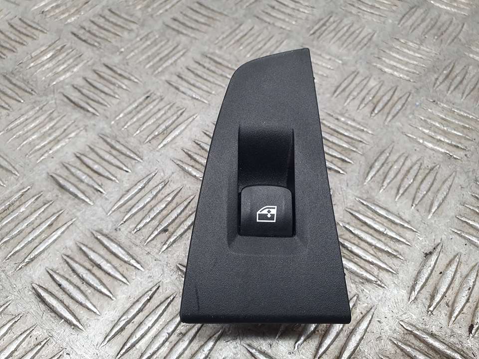 Mando Elevalunas Trasero Derecho Para Bmw Serie 1 Lim.