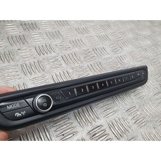 Mando Radio Para Bmw Serie 1 Lim.