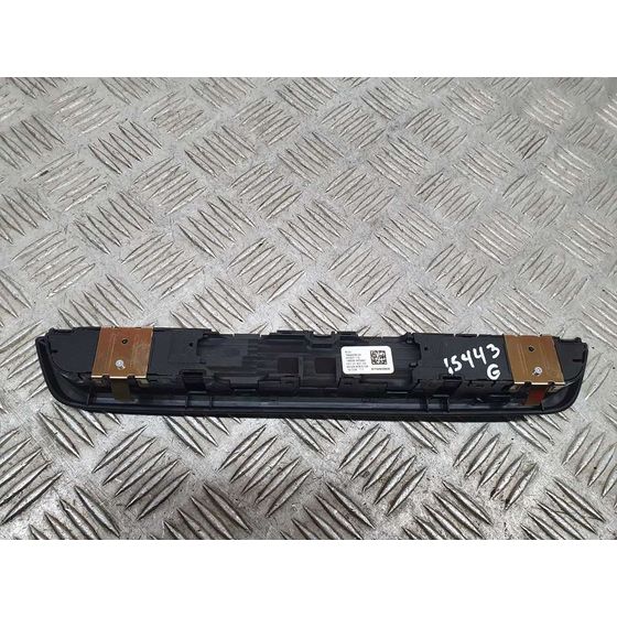 Mando Radio Para Bmw Serie 1 Lim.