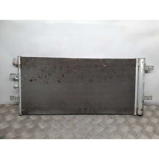 Condensador / Radiador Aire Acondicionado Para Bmw Serie 1 Lim.