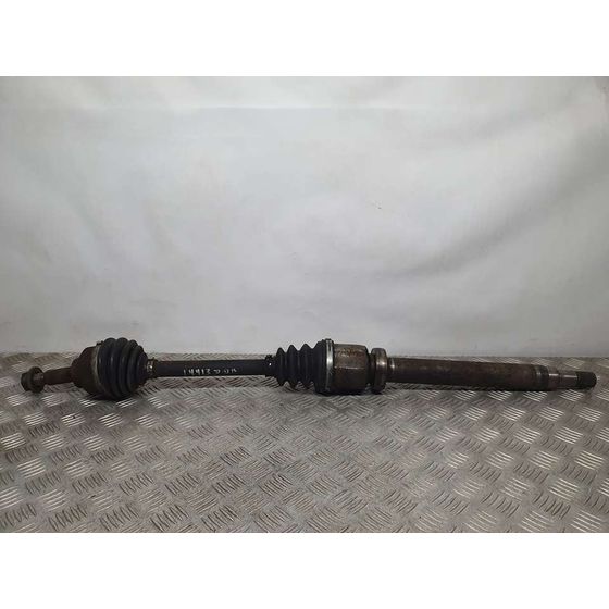 Transmision Delantera Derecha Para Ford Focus Berlina