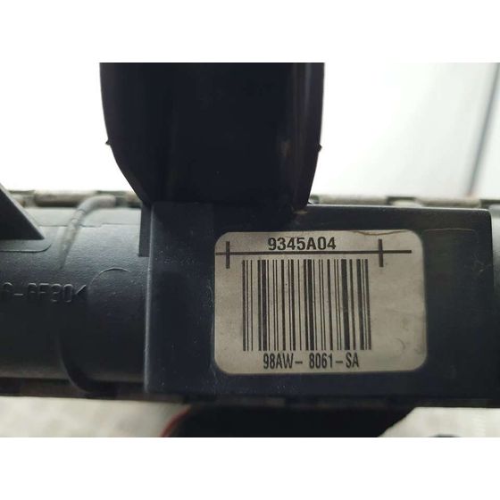 Radiador Agua Para Ford Focus Berlina