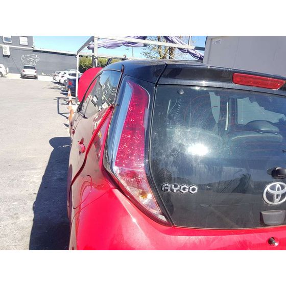 Piloto Trasero Izquierdo Para Toyota Aygo