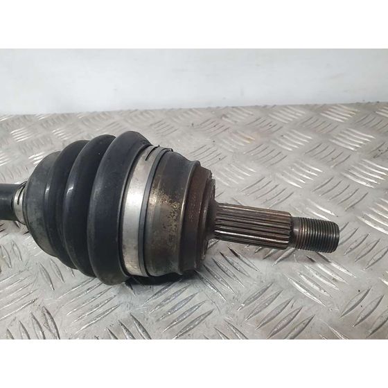 Transmision Delantera Izquierda Para Seat Ibiza