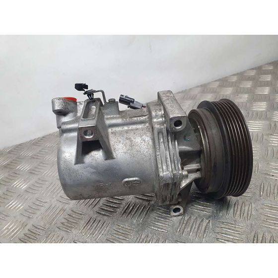 Compresor Aire Acondicionado Para Nissan Nv 200
