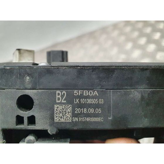Mando Luces Y Limpia Para Nissan Micra V